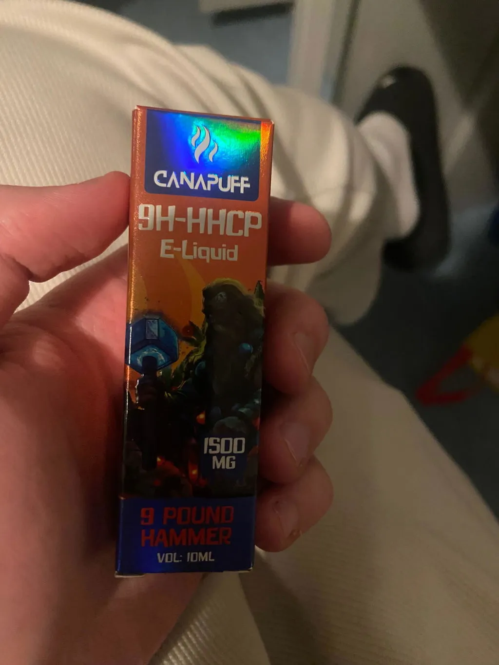 Canapuff 9 Pound Hammer 9H-HHCP væske 10ml 1500mg jordaktig