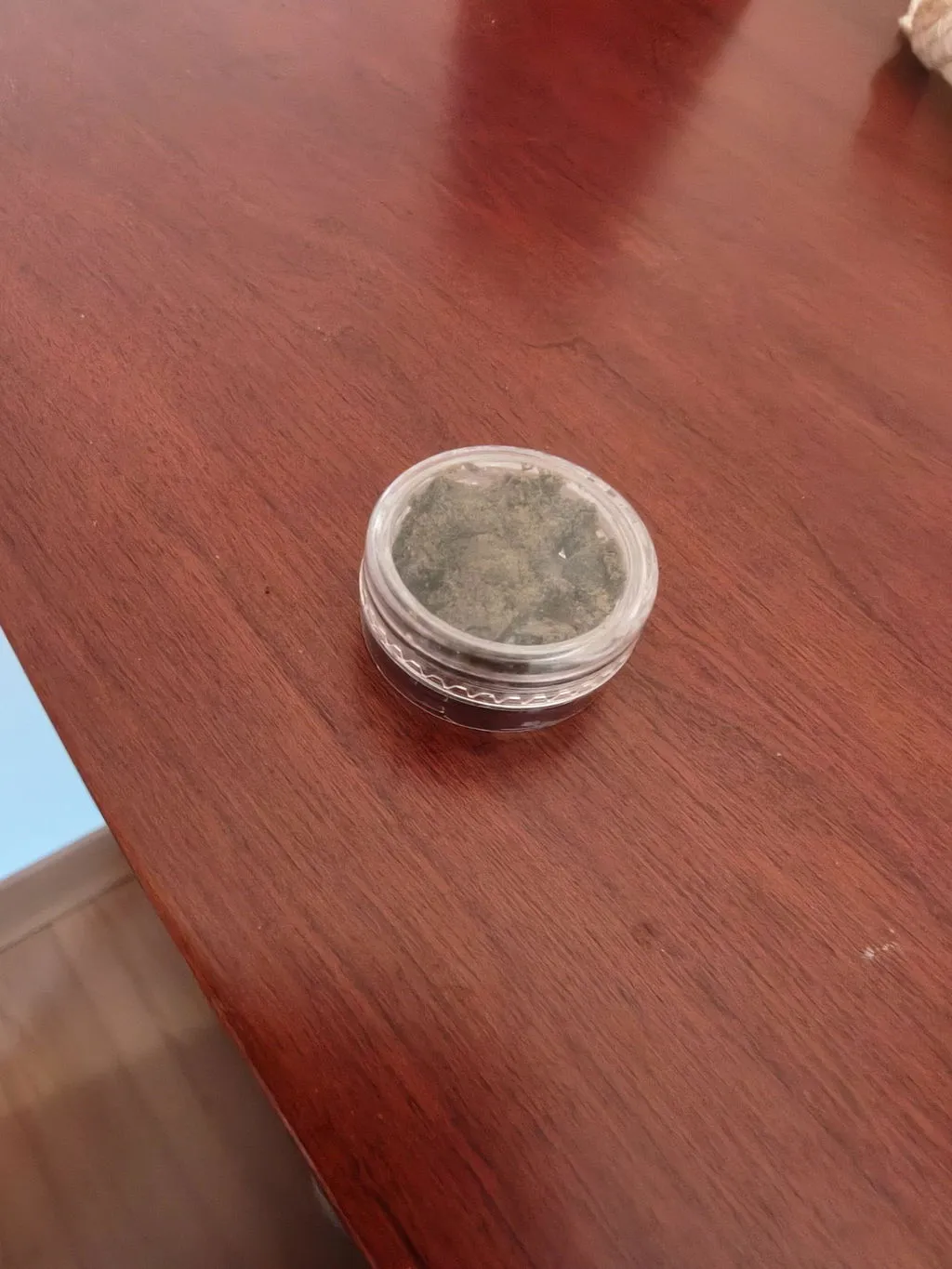 Canapuff Libanese THCA hash 1 g 99% mild