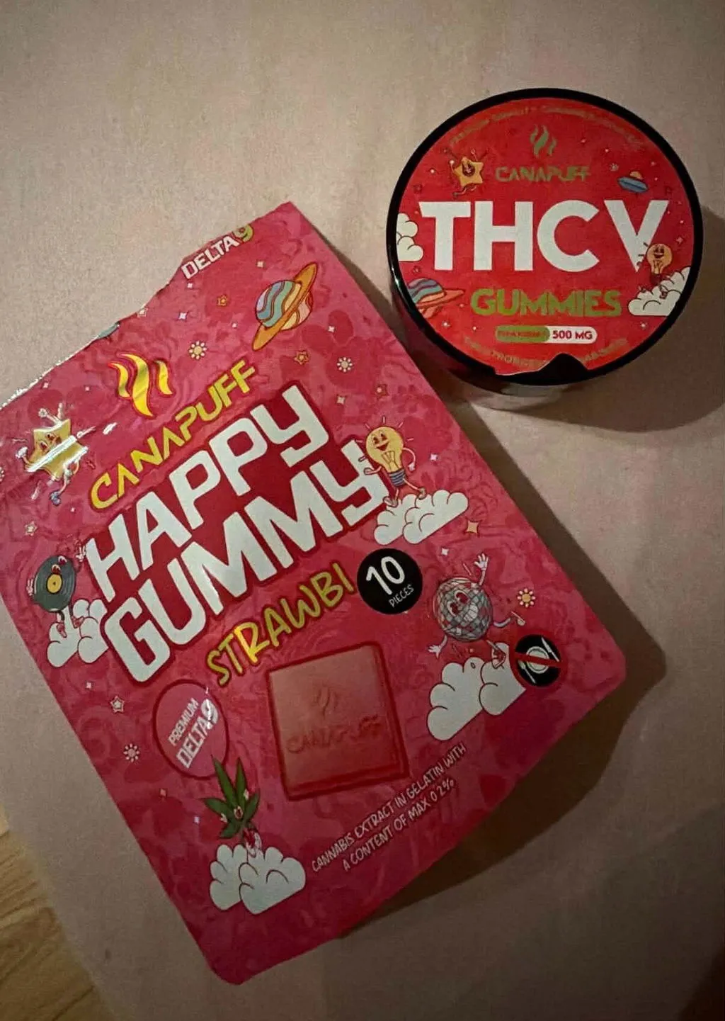 CANAPUFF THCv Strawberry gummies 10 stk jordbær
