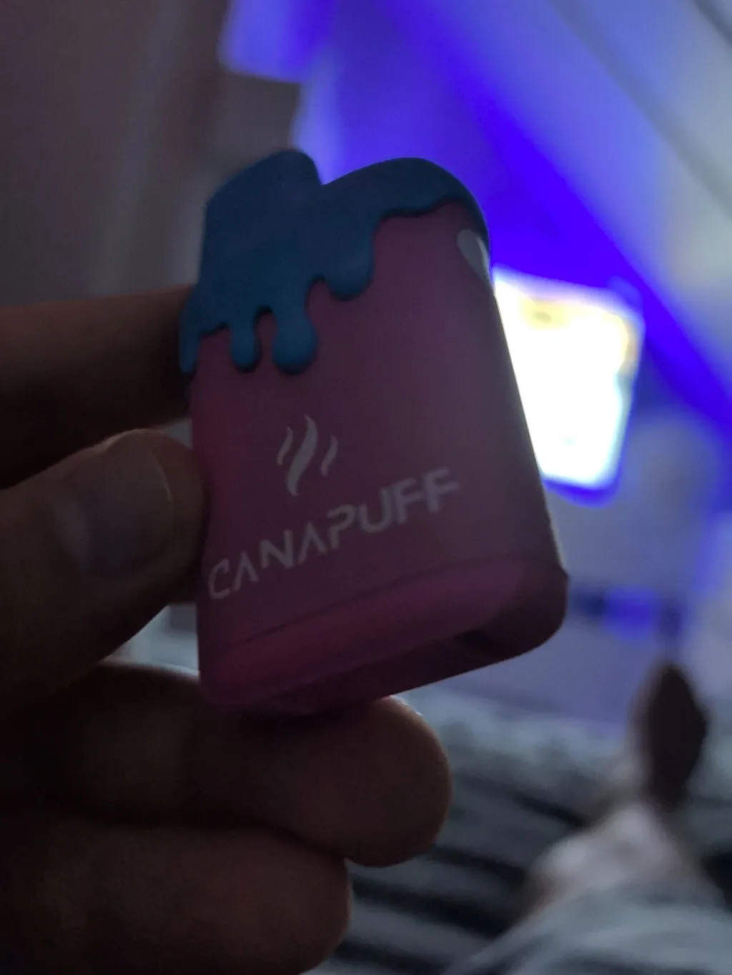 Canapuff Berry Gelato THCv vape 2 ml 99% bær