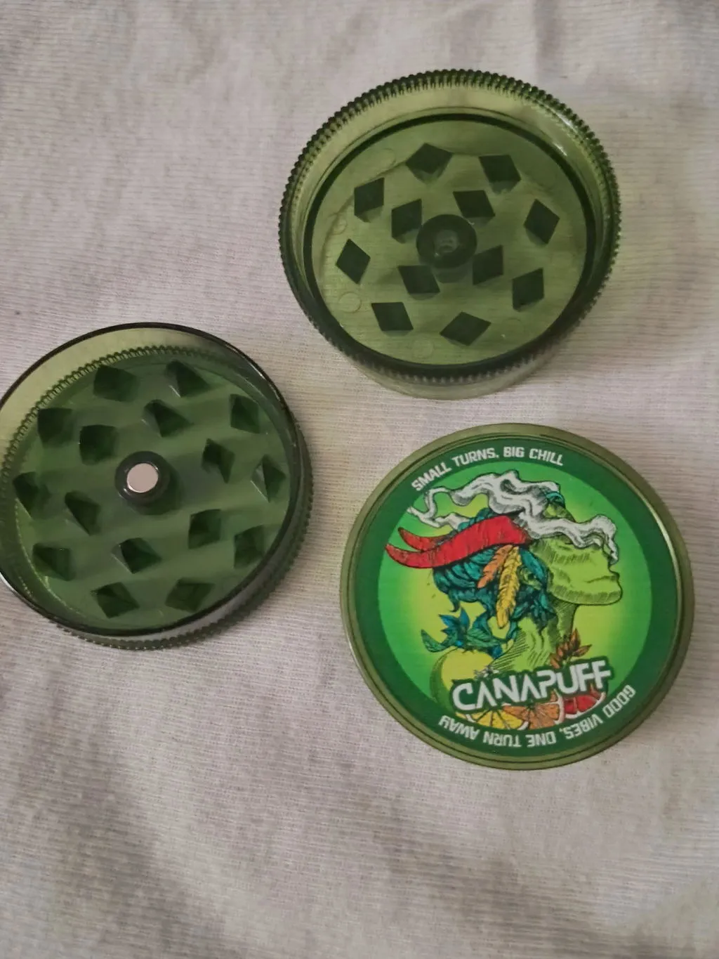 Canapuff Mini Grinder Green Crack kvern 40 mm plast