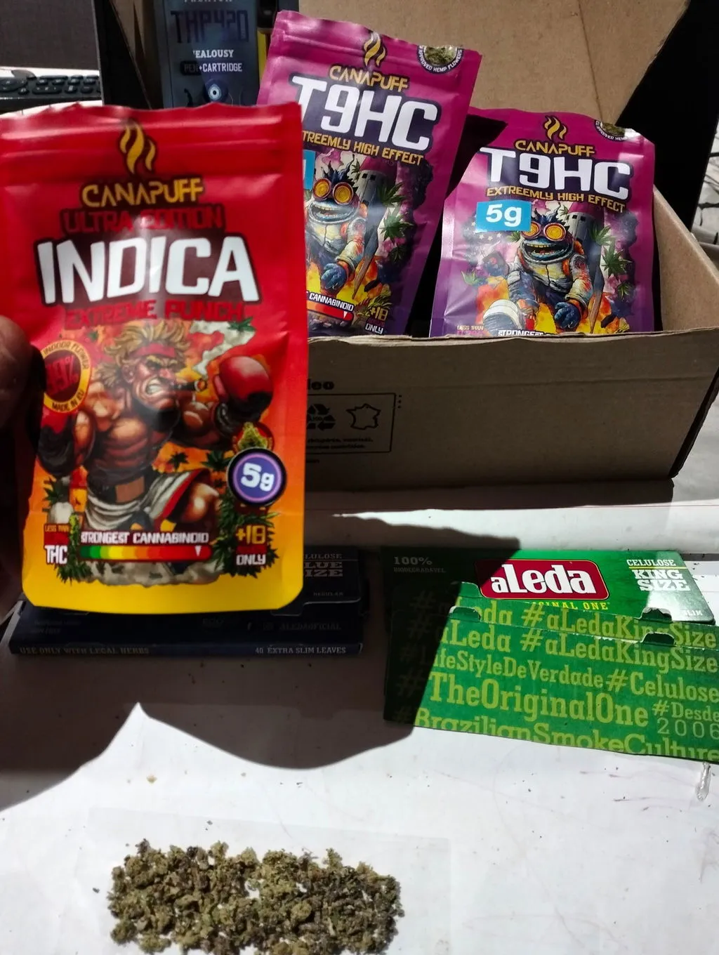 Canapuff Extreme Punch Ultra Edition indica blomst 99% tette knopper