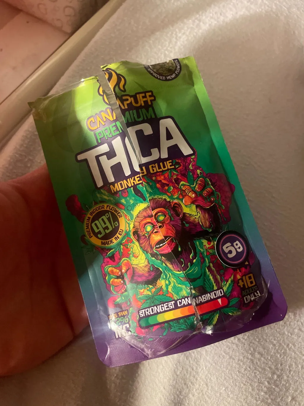 Canapuff Monkey Glue THCA-topskudd 1g harpiks