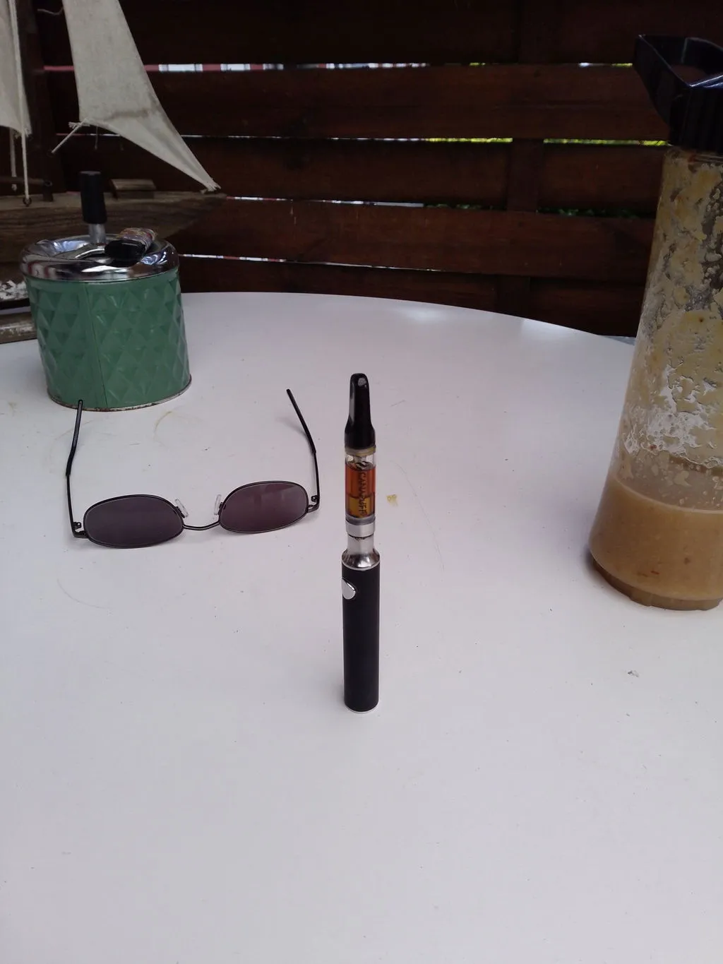 Canapuff White Truffle 9H-THC vape penn 95 %
