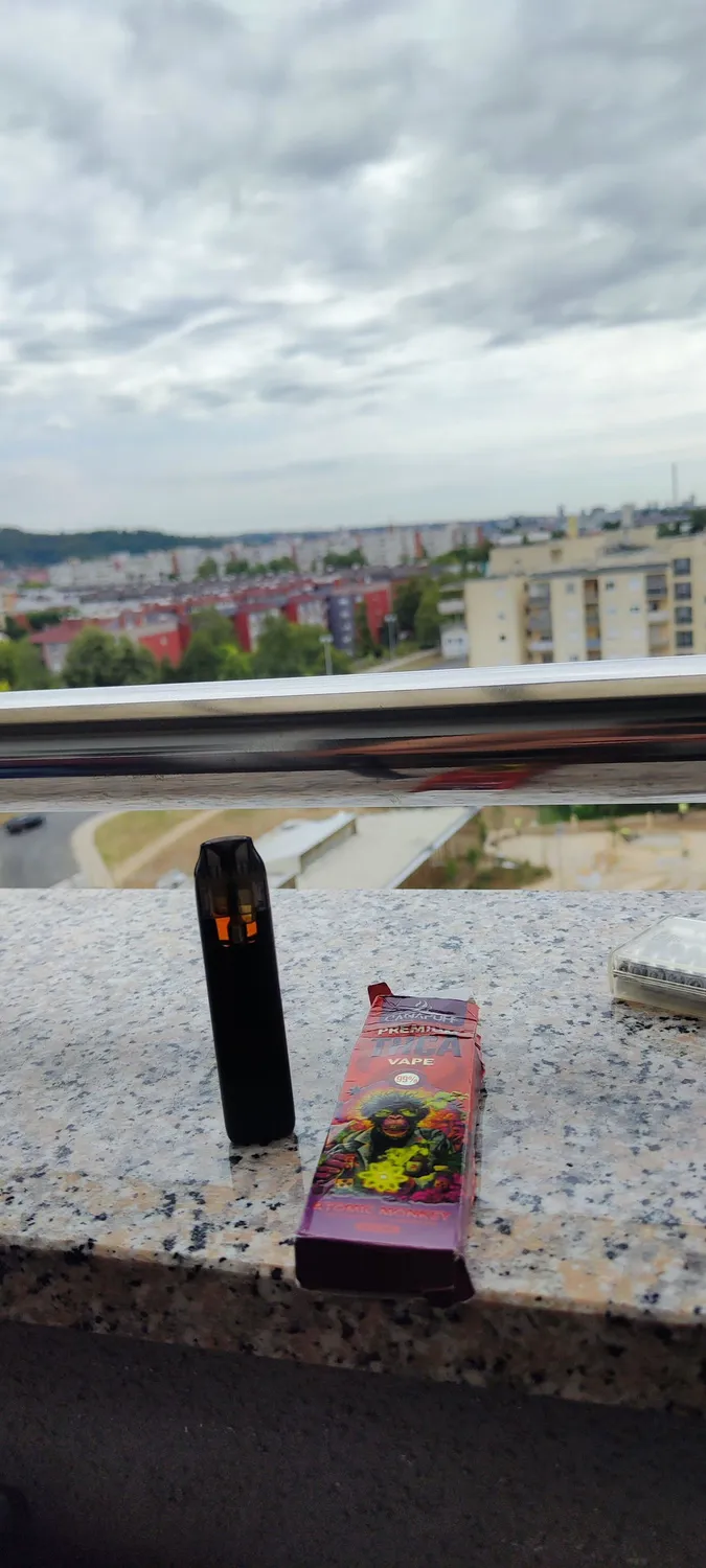 Canapuff Atomic Monkey 99% THCA-vape 1ml sitrus jord