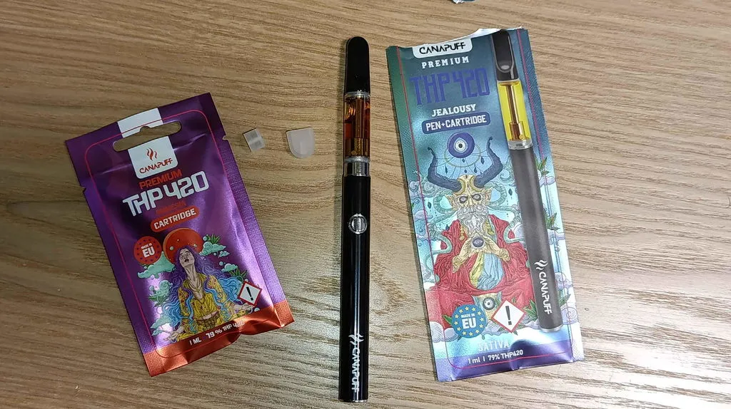 Canapuff Jealousy THP420 vape penn + patron 79%