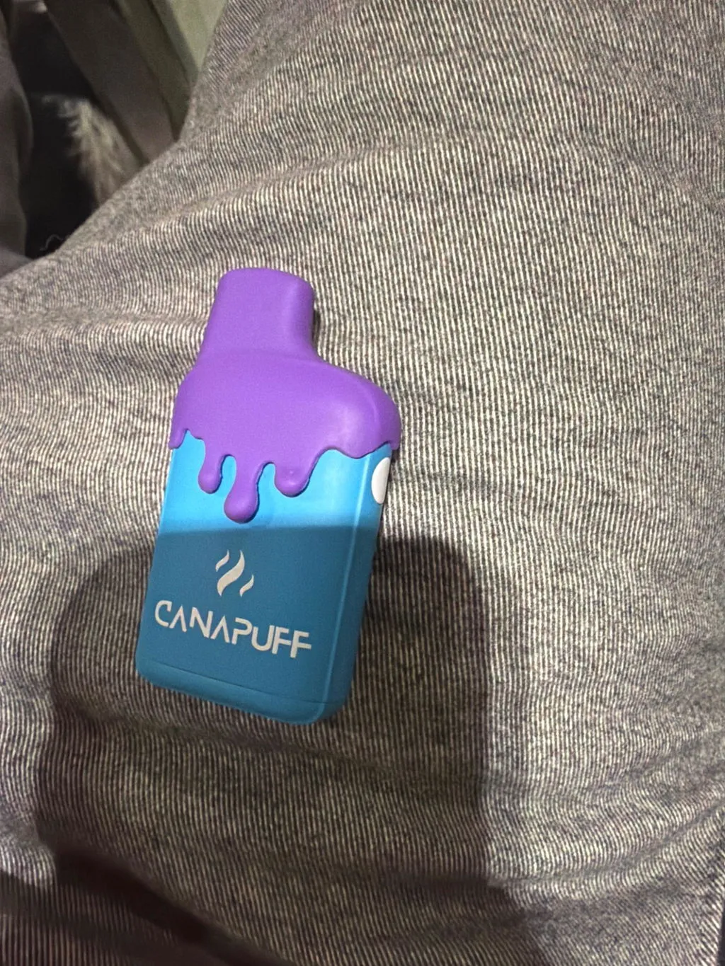Canapuff Blueberry Cookies THCv vape 2 ml 99%
