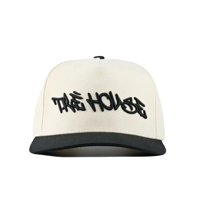 TRE HOUSE Graffiti Logo caps cream justerbar