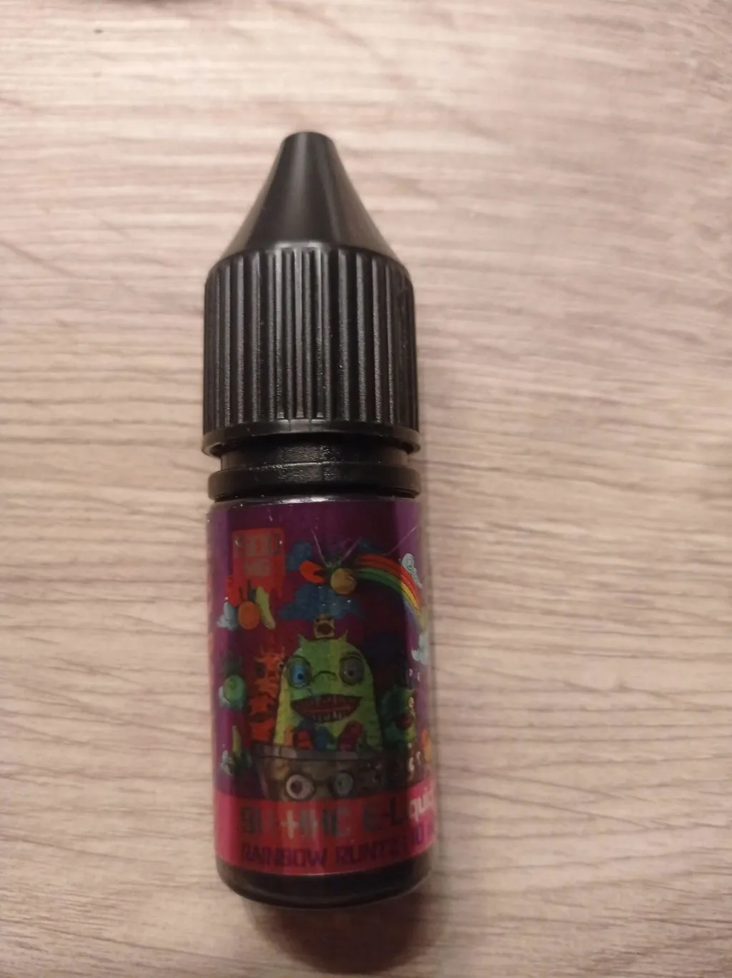 Canapuff 9H-HHC Rainbow Runtz væske 1500mg frukt