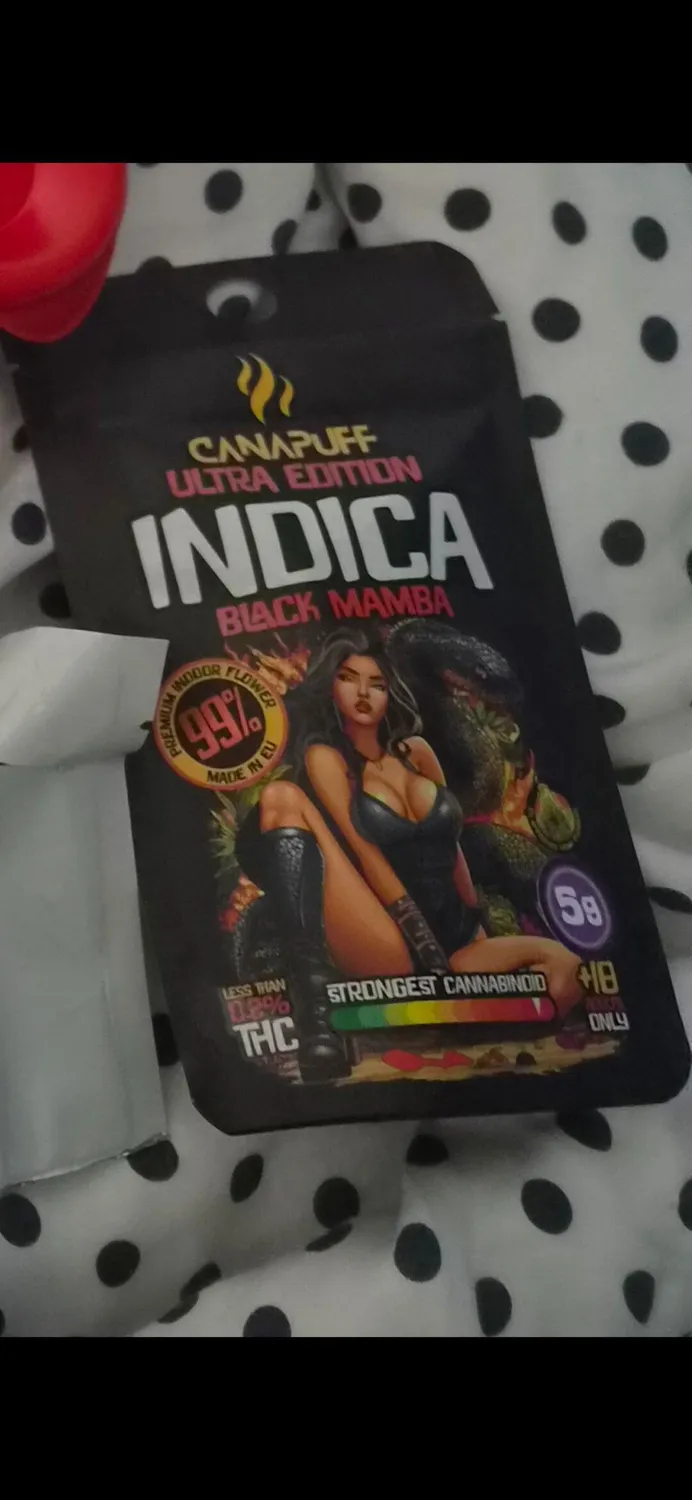 CANAPUFF Black Mamba Ultra blomst 1g jordaktig