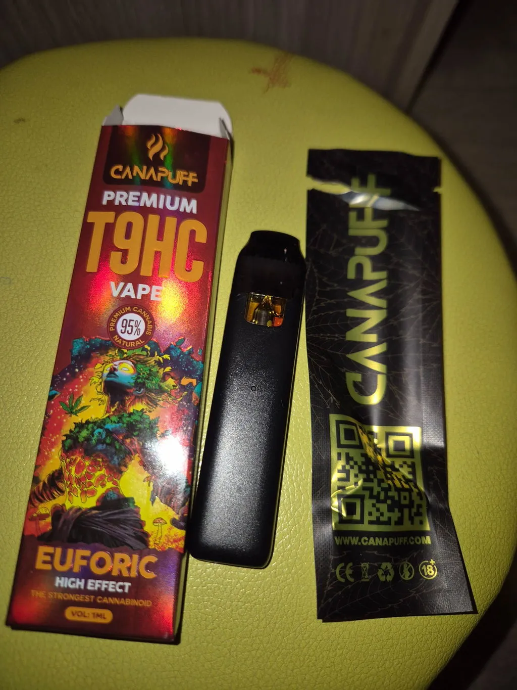 Canapuff Euforic T-HC vape 1 ml 95% kirsebær