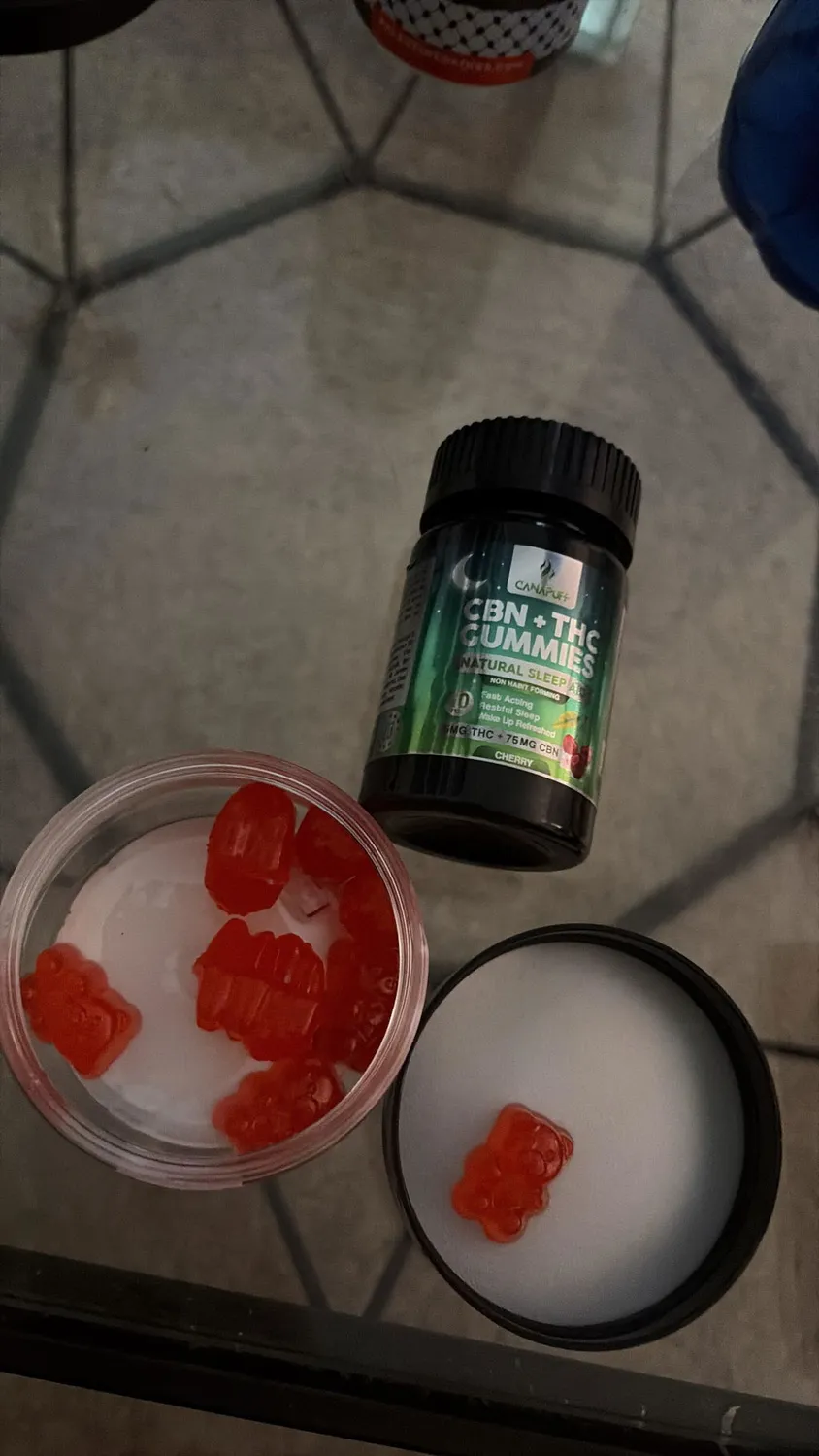 Canapuff CBD Gummies Green Apple vingummi 1 stk syrlig