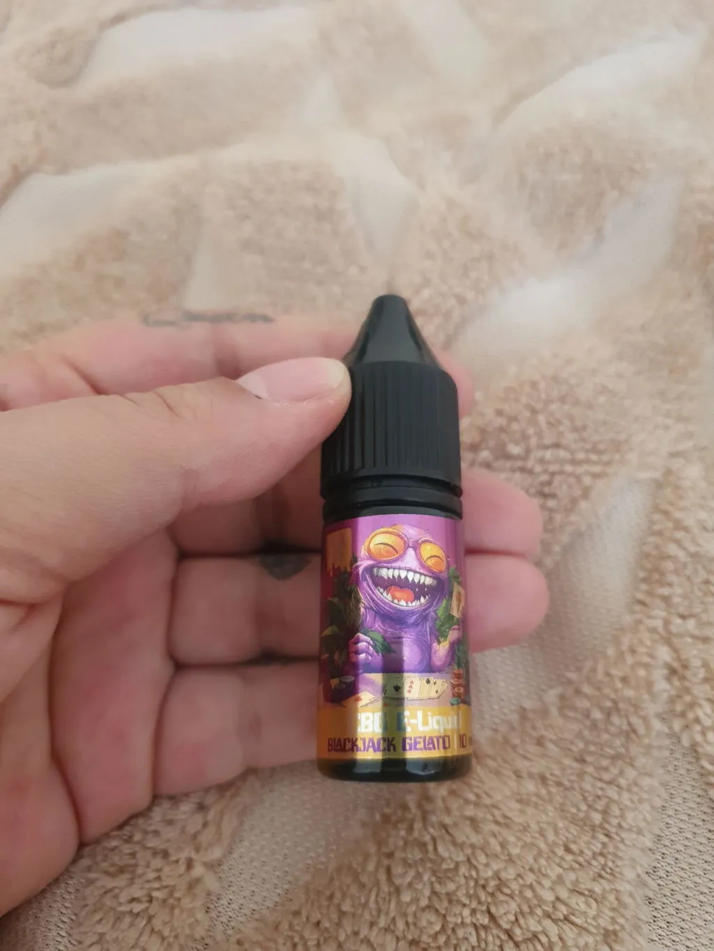 CanaPuff CBN Liquid Papaya Punch e-væske 1500 mg tropisk