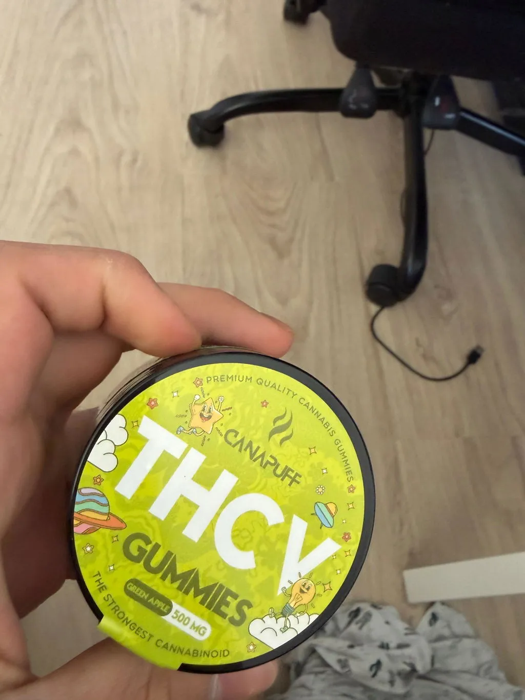 CanaPuff THCv Gummies grønt eple 10 stk syrlig