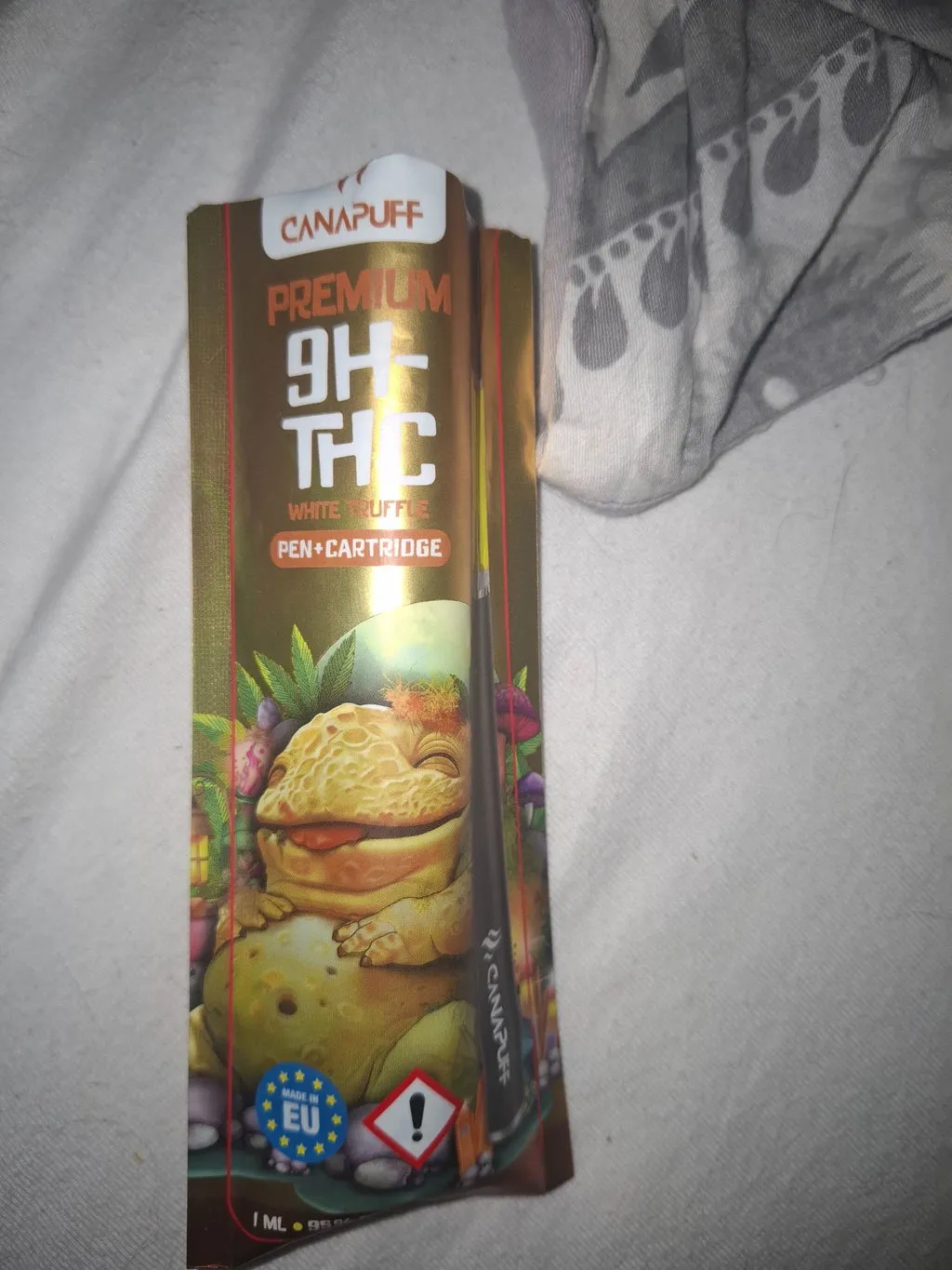 Canapuff White Truffle 9H-THC vape penn 95 %