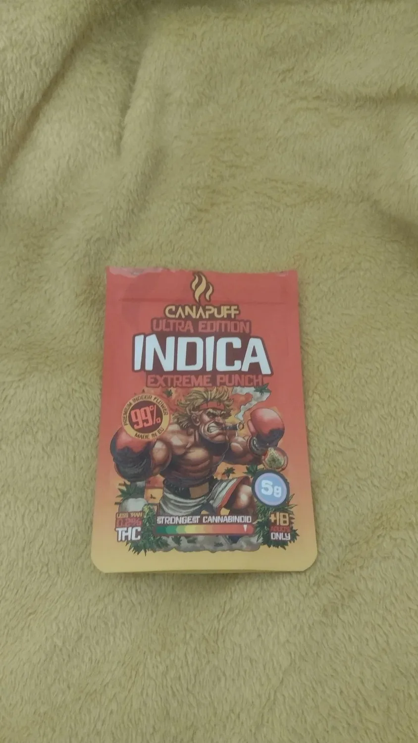 Canapuff Extreme Punch Ultra Edition indica blomst 99% tette knopper