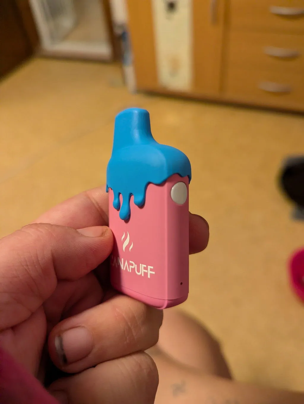 Canapuff Berry Gelato THCv vape 2 ml 99% bær