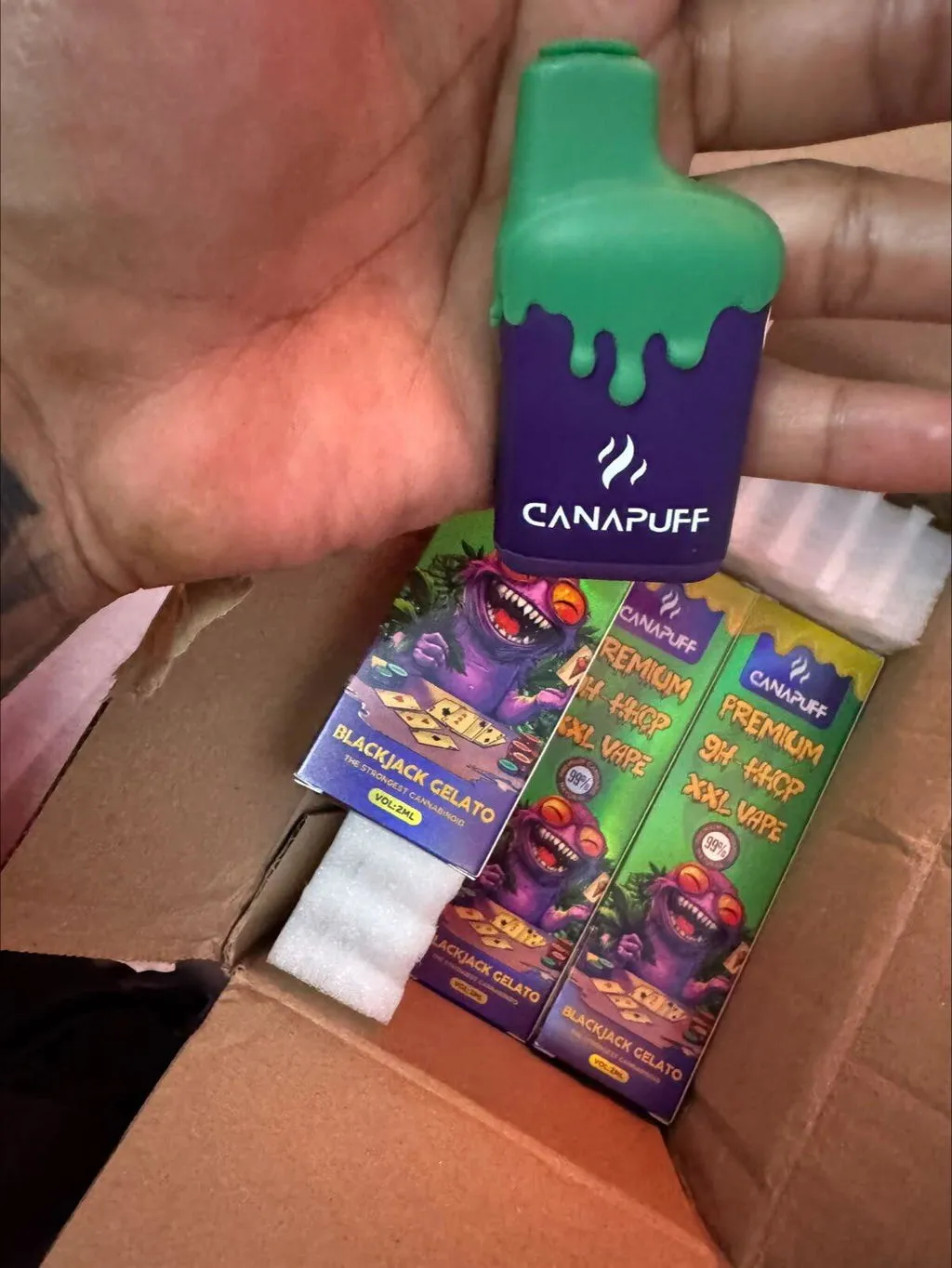 Canapuff 9H-HHCP Blackjack Gelato vape 2 ml 99%