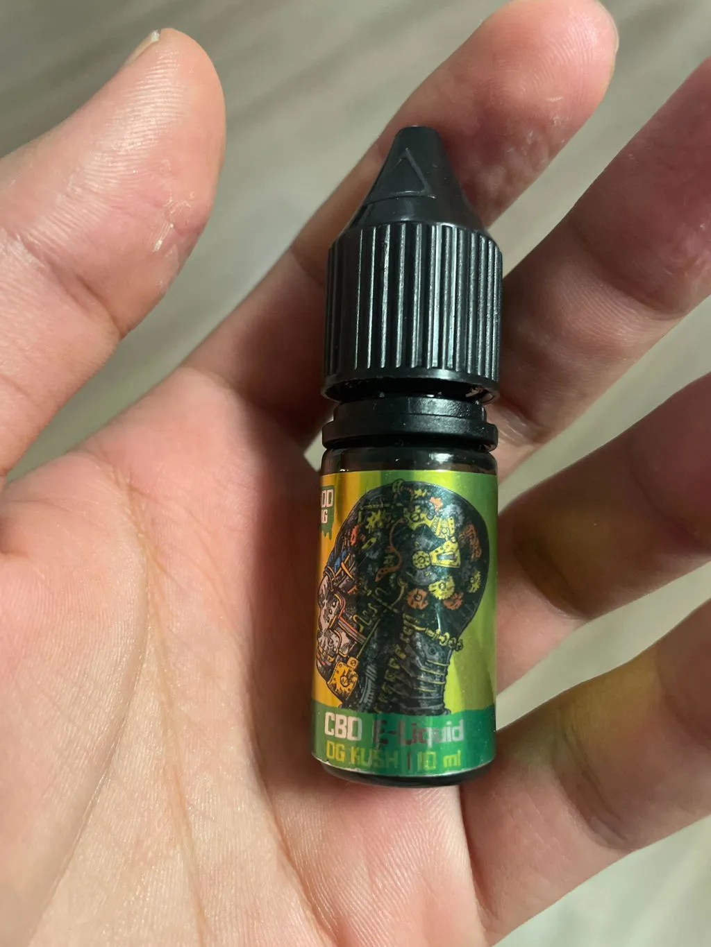 CanaPuff CBN Liquid Papaya Punch e-væske 1500 mg tropisk