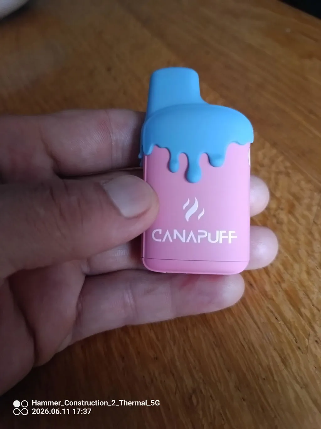 Canapuff Berry Gelato THCv vape 2 ml 99% bær