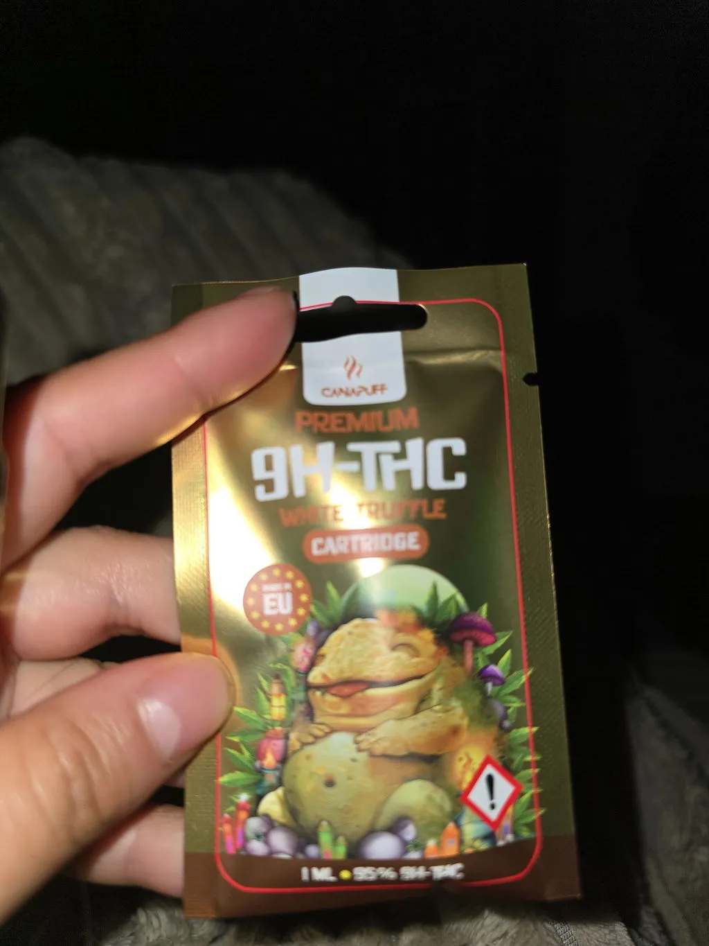 Canapuff White Truffle 9H-THC vape penn 95 %