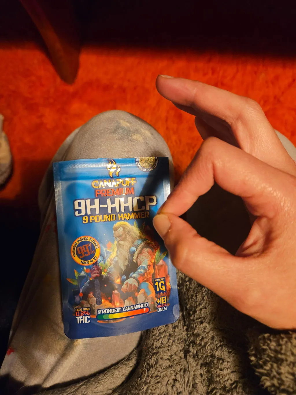 Canapuff 9 Pound Hammer 9H-HHCP topskudd 1g sitrus