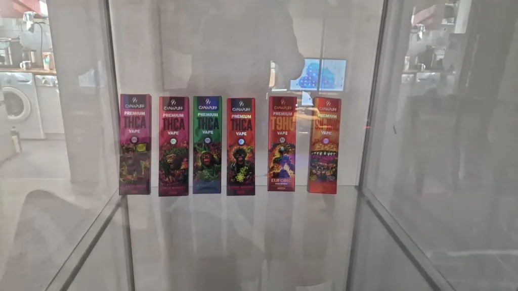 Canapuff THCA Panic Monkey vape 1ml frisk